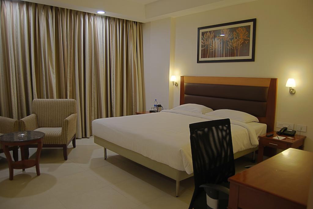 ป๊อปปี้ส อนุกุลา เรสซิเดนซี Hotel ฮอร์นีเบ็ชวา ห้อง รูปภาพ