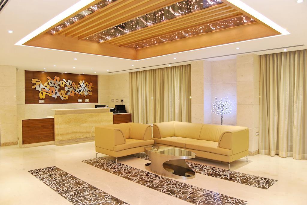 ป๊อปปี้ส อนุกุลา เรสซิเดนซี Hotel ฮอร์นีเบ็ชวา ภายนอก รูปภาพ